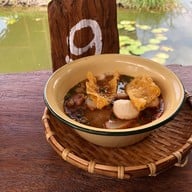 ร้านรถเมล์
