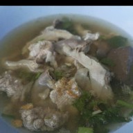 เมนูของร้าน ต้มเลือดหมู เฮียชิม (เจ้าเก่า) ด่านสำโรง11