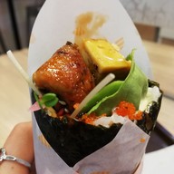 เมนูของร้าน Shari Shari Silom Complex