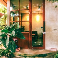หน้าร้าน วัชรี Coffee Garden