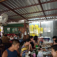 บรรยากาศ ไก่ย่าง วิเชียรบุรี นิมมานเหมินทร์ นิมมานเหมินทร์ ซอย.11