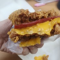 เมนูของร้าน KFC มาบุญครอง ชั้น 7