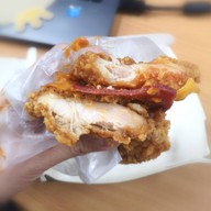 เมนูของร้าน KFC มาบุญครอง ชั้น 7