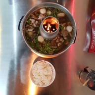 เมนูของร้าน เนื้อเรื่อง ปิ้ง ย่าง หม้อไฟ