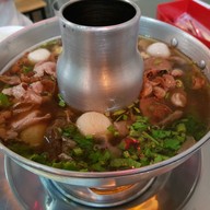 เมนูของร้าน เนื้อเรื่อง ปิ้ง ย่าง หม้อไฟ