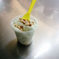 เมนูของร้าน เจ๊ย้งไอติม ตลาดเก่า