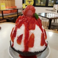 เมนูของร้าน Nutty Cake Cafe