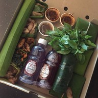 เมนูของร้าน Here Dolce - เฮียดอยซ์หมูไม่มัน หมูทอดรสเด็ดไร้น้ำมัน