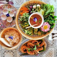 เมนูของร้าน บ้านมาดาม คาเฟ่ & เรสเตอรองต์