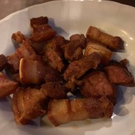 เมนูของร้าน ต๋อง เต็ม โต๊ะ นิมมานเหมินท์ ซอย 13