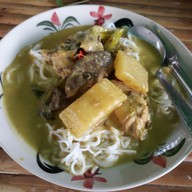 เมนูของร้าน เจ๊เขียว ขนมจีนเส้นสด