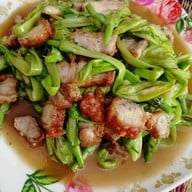 ส.แซ่บสะเด็ด พหลโยธิน 57