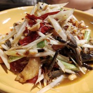 เสือโหย สุกี้ เย็นตาโฟ ผัดไทย เสือโหย ลำลูกกา