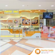 Dentist smile clinic