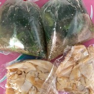 เมนูของร้าน ราดหน้านายพล