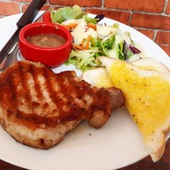 Monika Cafe กบินทร์บุรี