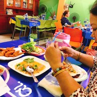 ร้านส้มตำป้าแอ๋ว