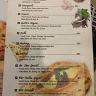 เมนู Mr. Chan & Miss Pauline Pizzeria Restaurant