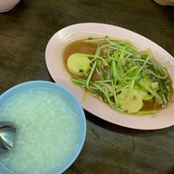 เมนูของร้าน ข้าวต้มฟรี