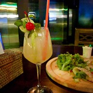 เมนูของร้าน Apex Sky Bar