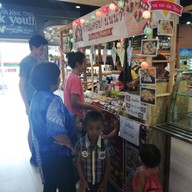 เครปนั่นน๊า ถ.แจ้งสนิท มีที่เดียวเท่านั้น