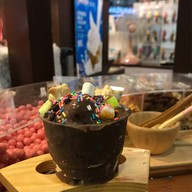 Twister DIY soft serve สยามสแควร์ วัน