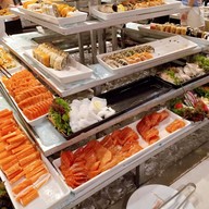 Tawan Restaurant Outlet in Duangtawan Hotel Chiang Mai