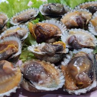 Food or drink of Kung Aob