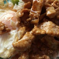 ป้าดาวอาหารตามสั่ง สันทรายน้อย เชียงใหม่