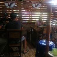 บรรยากาศ ก๋วยเตี๋ยวโบราณ กา.ไก่ ตลาดเก่าบ้านสุด