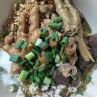 ก๋วยเตี๋ยวโบราณ กา.ไก่ ตลาดเก่าบ้านสุด