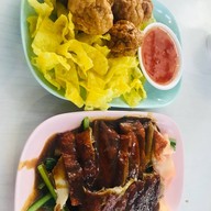 เมนูของร้าน โอว ก๋วยเตี๋ยวพริกสด ซ.มัยลาภ(ย้ายจาก สุคนธสวัสดิ์)