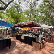 บรรยากาศ Jing Jai Hobby & Rustic Market Chiang Mai