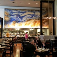 บรรยากาศ Glass Brasserie