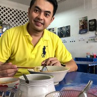 บรรยากาศ ข้าวซอยป้าหล้า