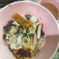 เปี๊ยก หมี่เกี๊ยว ตัวเมืองหาดใหญ่