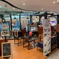 Coffee Planet เซ็นทรัลปิ่นเกล้า