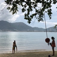 หาดไตรตรัง