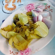 เมนูของร้าน น้องหนึ่งข้าวซอย