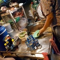 บรรยากาศ บะหมี่ป้าหน้าเดอะมอลล์งามวงศ์วาน