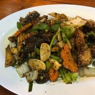 ปลาคังผัดพริกไทดำ