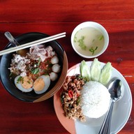 เมนูของร้าน สวนอาหาร ชัยชนะ การ์เด้น