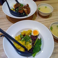 เมนูของร้าน ต้าซื่อสี่