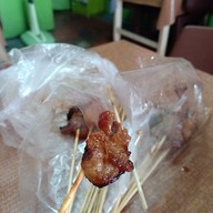 หมูปิ้งจิ๋ว สันติธรรม