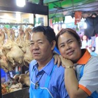 ข้าวมันไก่โก๋ใจ