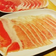 Shabu Na-more ชาบูหน้ามอ สาขา1