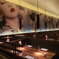 บรรยากาศ Sake Restaurant  The Rock