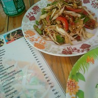เอิ้นเกล ส้มตำ