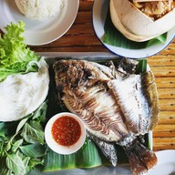 เมนูของร้าน สวนอาหารคานบุญ