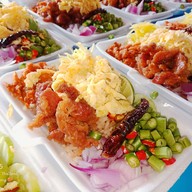 ร้านคุณน้อง ผัดไทยสูตรชาววัง
